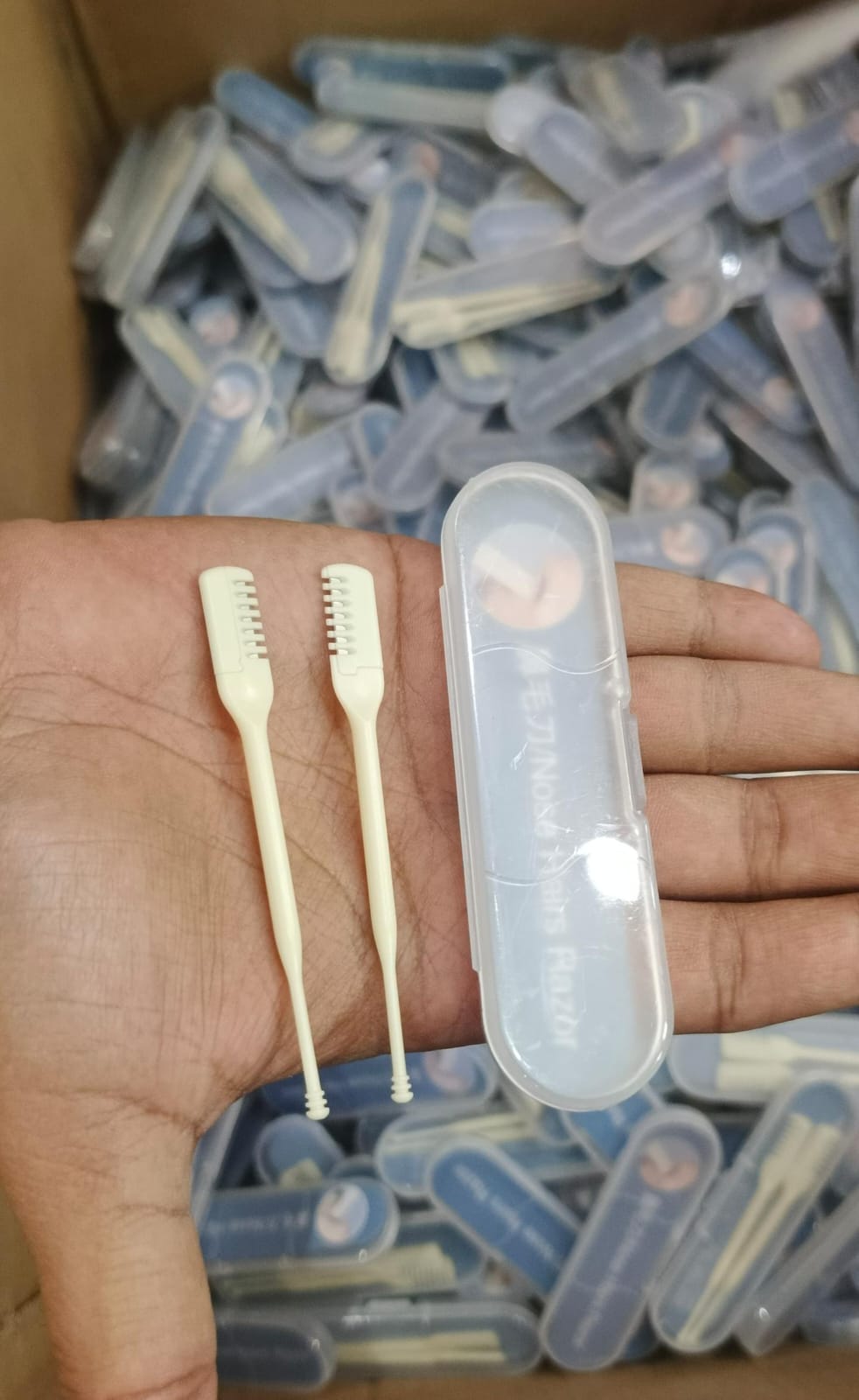 3pcs 360° Rotating Nose Hair Trimmer -  Get deals pk