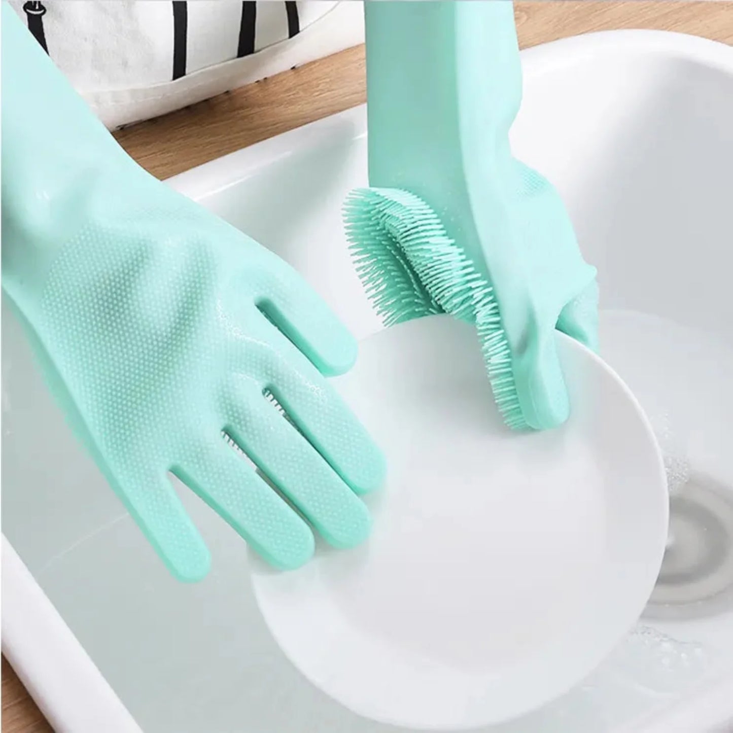 Silicone Dish Washing Gloves Non-Slip Waterproof Kitchen Gloves Pakistan

