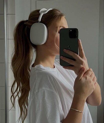 P9 Wireless Bluetooth Headphones – Deep Bass & Long Battery Life -  Get deals pk